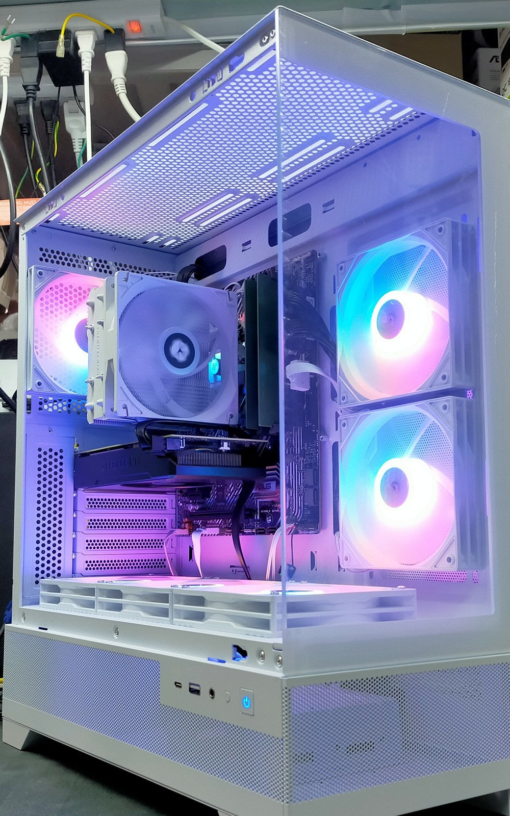 整備済み品 G-StormR Core i5-10400 × RTX 2060 ホワイト